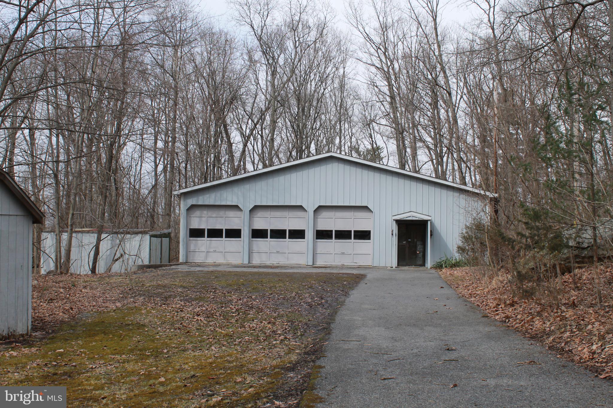 107 Hoffman Road Gettysburg, PA 17325 - Photo 7 of 20