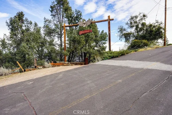 $699,000 | 2216 St Bernard Drive, Pine Mountain Club, CA 93222