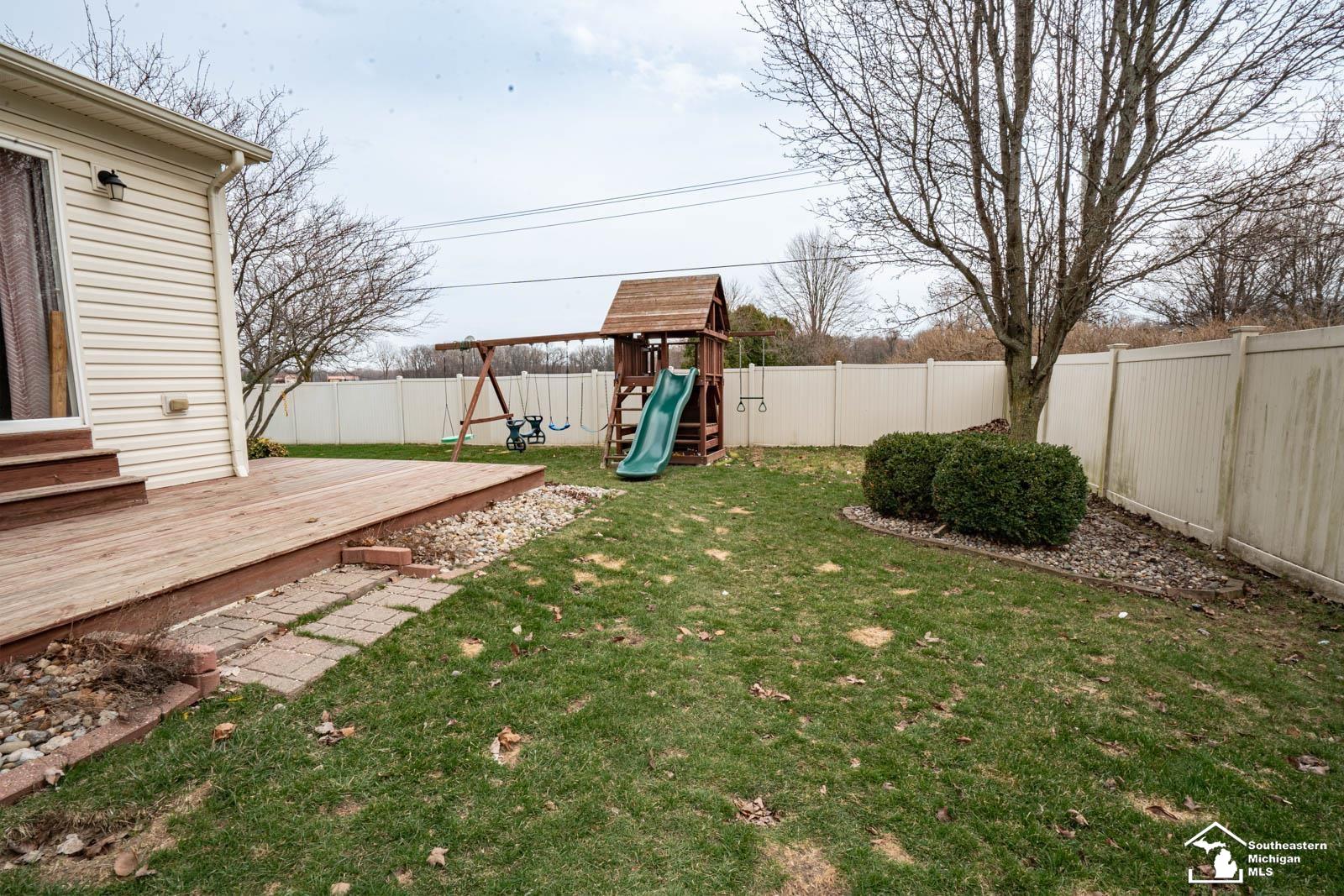 835 Golf Ridge Circle Dundee, MI 48131 - Photo 46 of 48