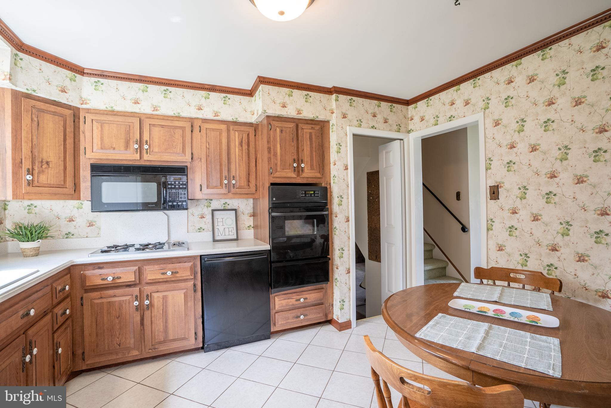 1016 Birch Road Warminster, PA 18974 - Photo 12 of 30