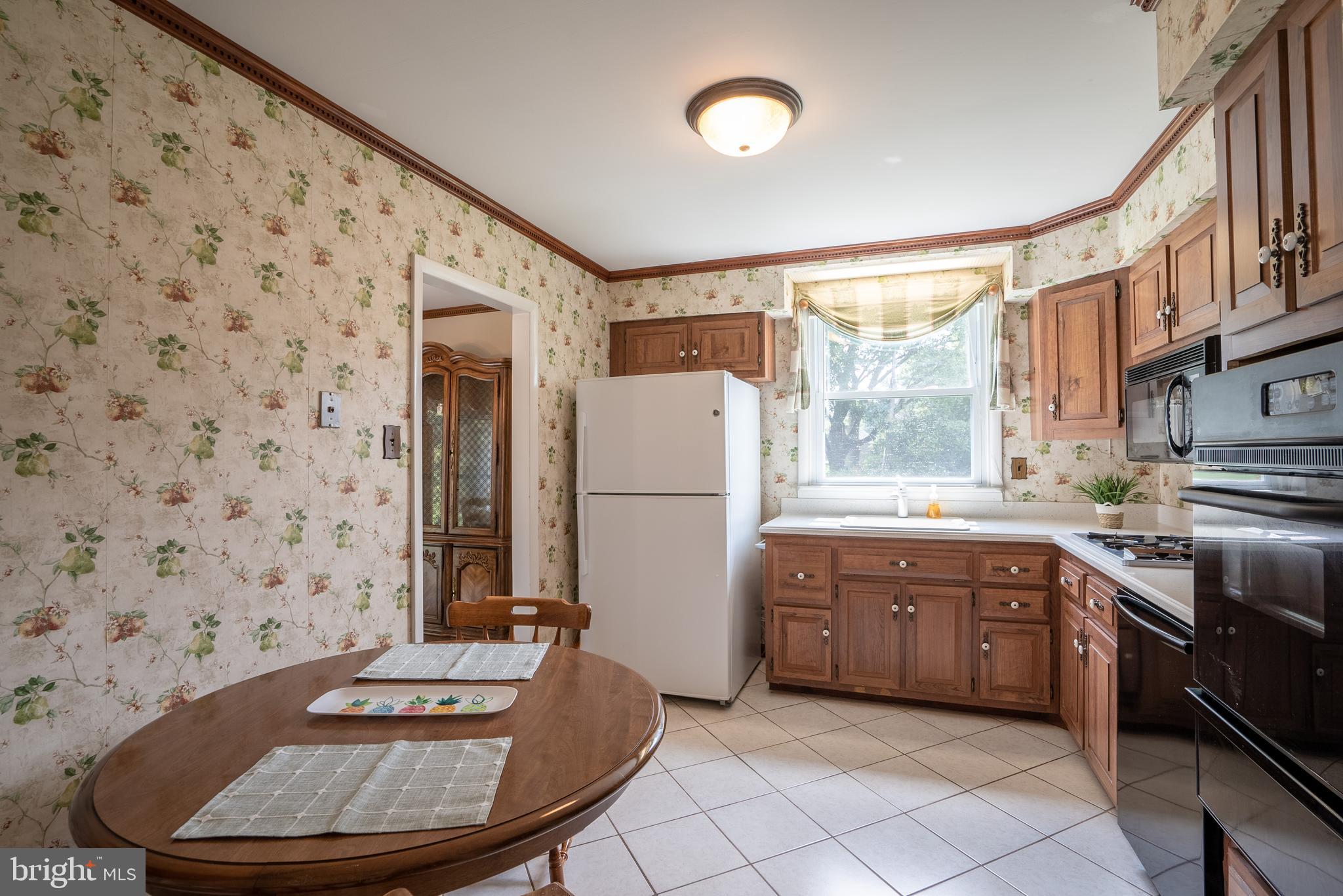 1016 Birch Road Warminster, PA 18974 - Photo 13 of 30