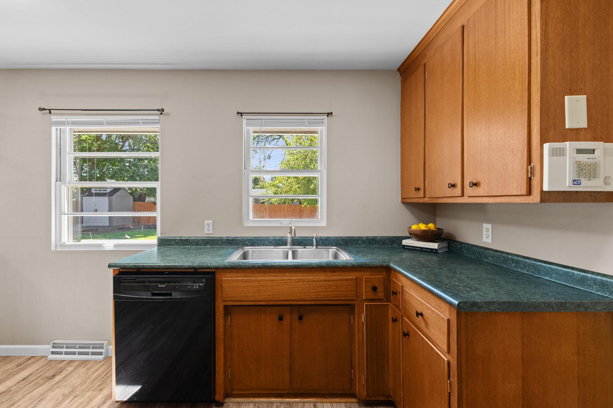 358 Rosedale Road Northeast Spring Lake Park, MN 55432 - Photo 15 of 38 Gallery Image 15