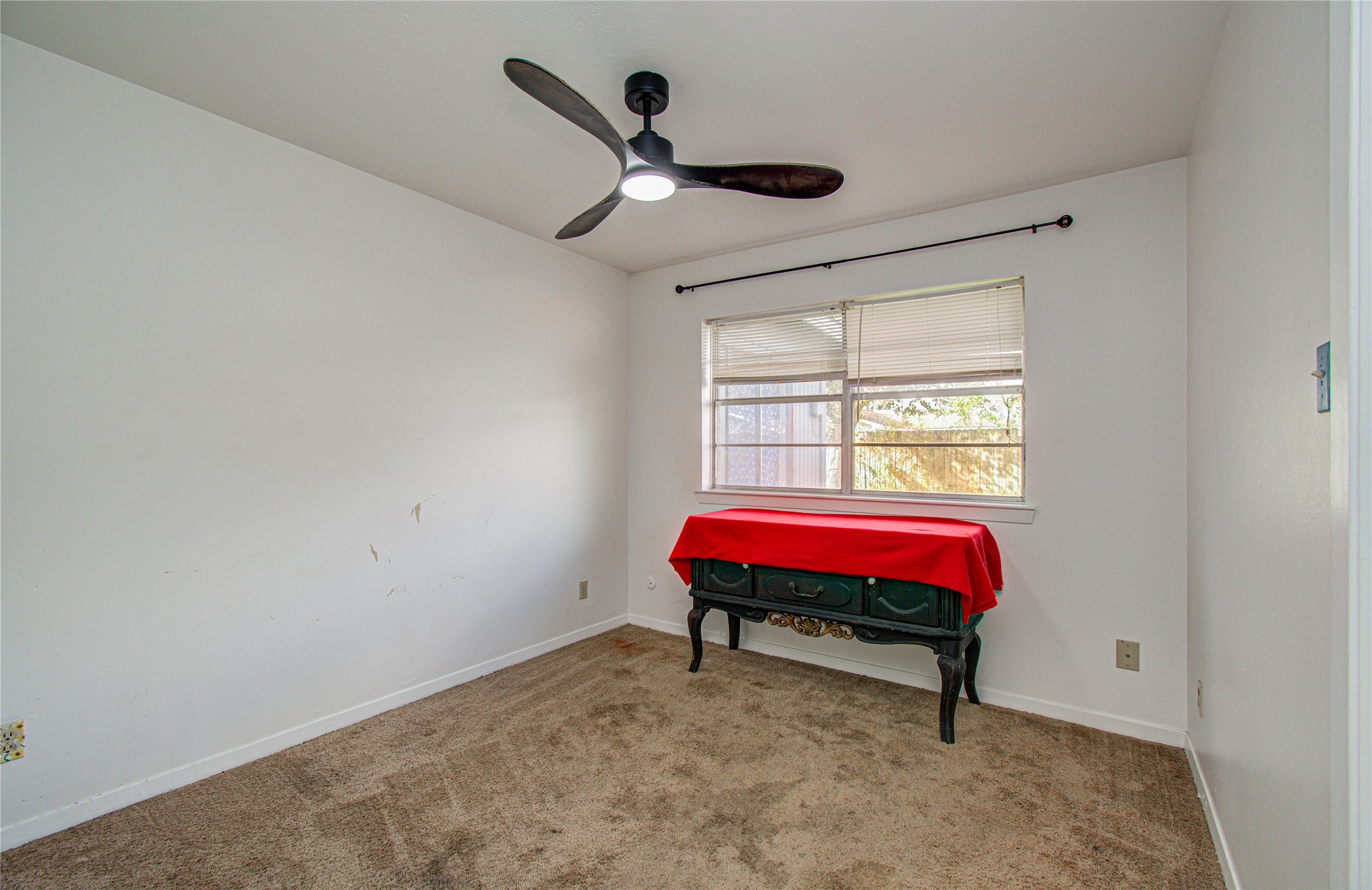 1710 West 11th Street Freeport, TX 77541 - Photo 27 of 34 a room with pool table and windows