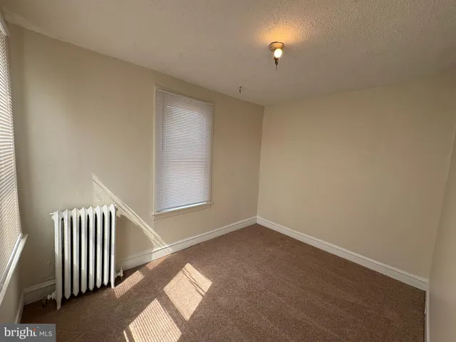 $1,000 | 198 West Thelma Street, Philadelphia, PA 19140