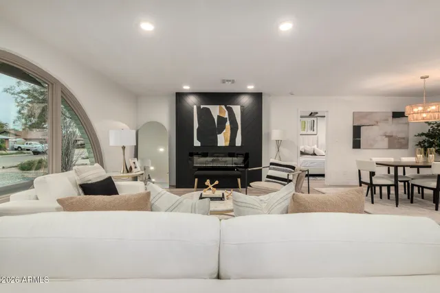 $865,000 | 1023 East Watson Drive, Tempe, AZ 85283