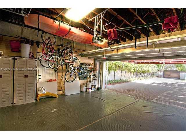 5100 La Gorce Drive Miami Beach, FL 33140 - Photo 18 of 25 a view of garage and chair