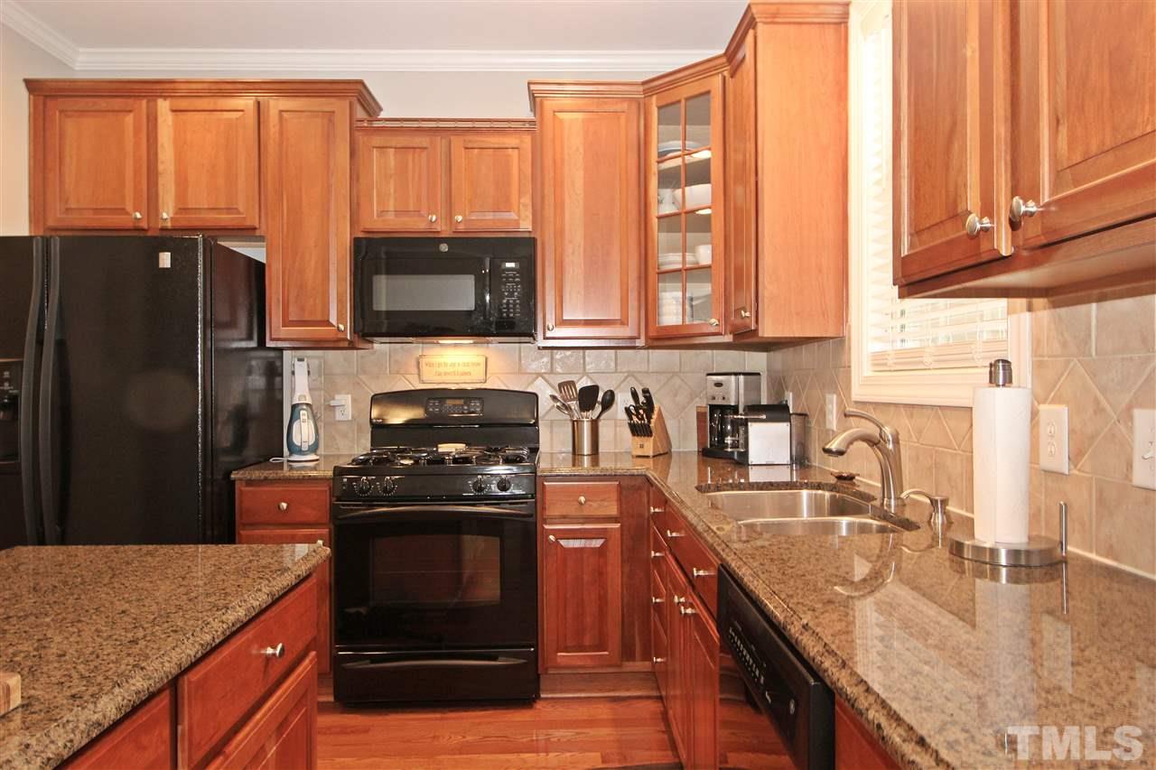 3521 Edgemont Drive Raleigh, NC 27612 - Photo 14 of 27 Gallery Image 14
