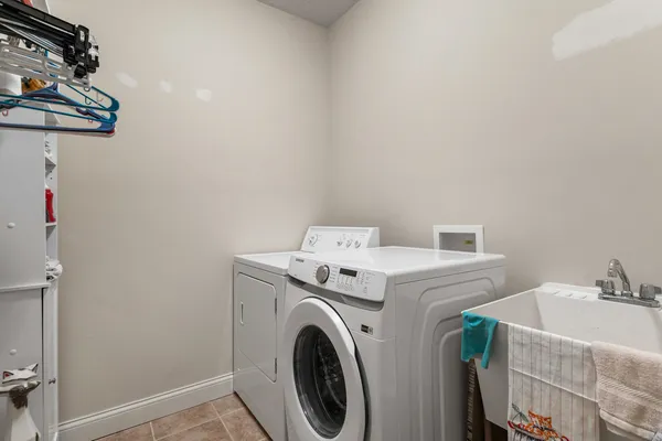 $321,000 | 2315 Milan Court, Champaign, IL 61822