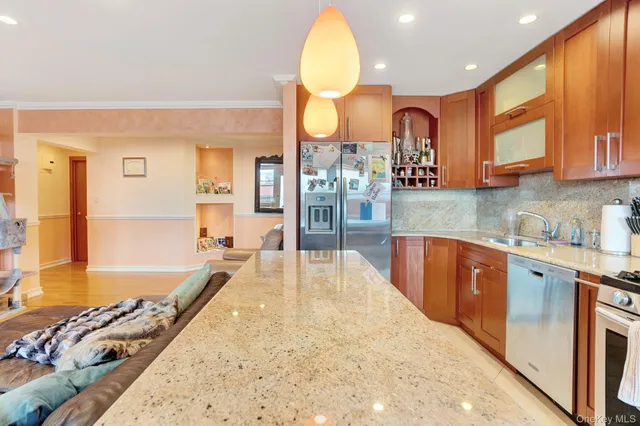 $659,000 | 2800 Coyle Street, Unit 622 | Sheepshead Bay