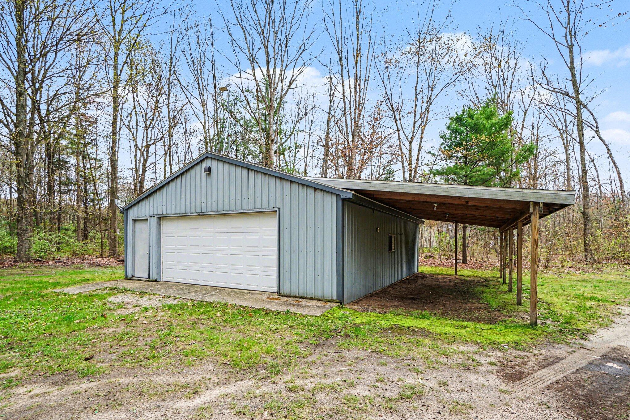2418 Lincoln Road Allegan, MI 49010 - Photo 25 of 26 025_file_4107