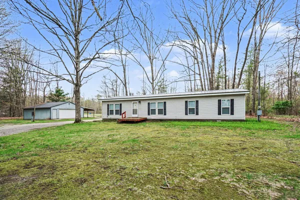 $240,000 | 2418 Lincoln Road, Allegan, MI 49010