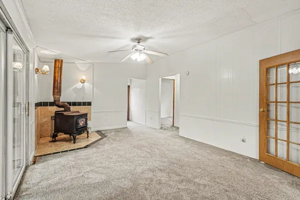 $240,000 | 2418 Lincoln Road, Allegan, MI 49010