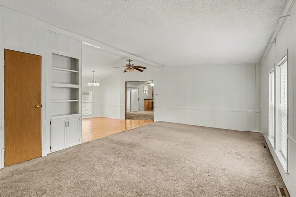 $240,000 | 2418 Lincoln Road, Allegan, MI 49010