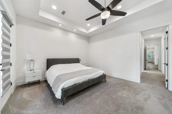 $4,800 | 620 East 26th Street, Houston, TX 77008