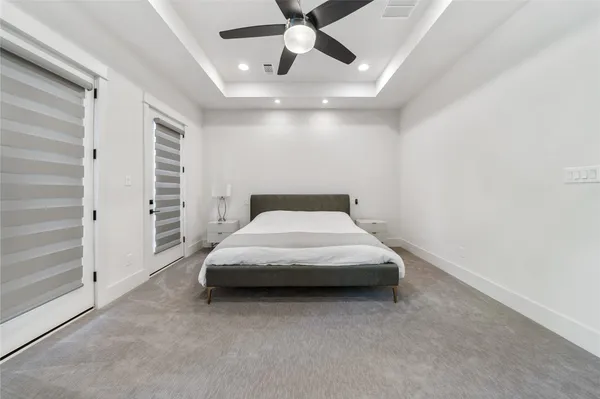 $4,800 | 620 East 26th Street, Houston, TX 77008