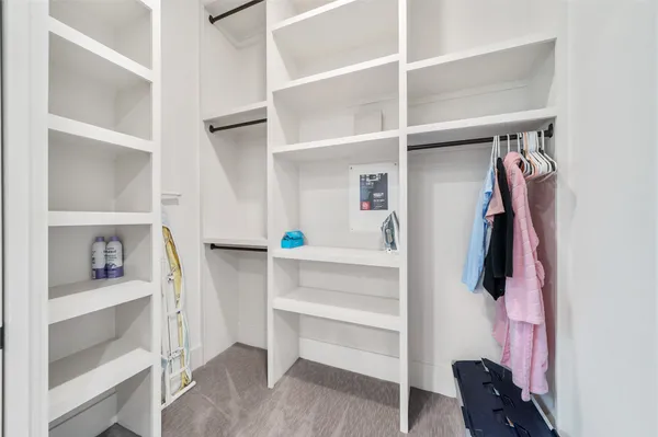 $4,800 | 620 East 26th Street, Houston, TX 77008