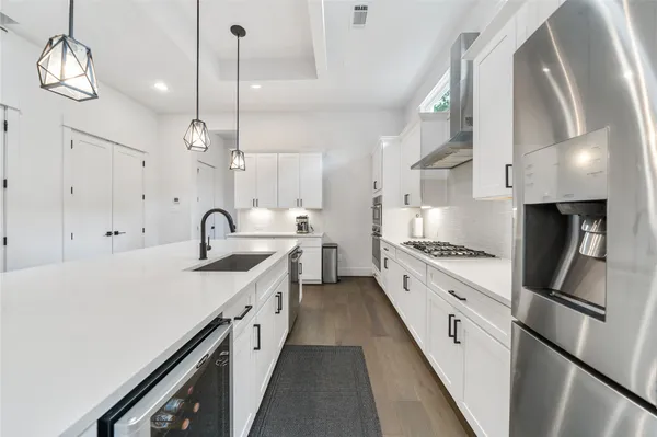 $4,800 | 620 East 26th Street, Houston, TX 77008