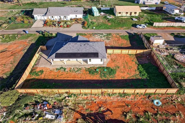 $321,000 | 836 Regnier Lane, Paradise, CA 95969