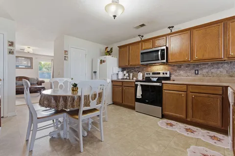 $527,500 | 1001 Highpoint Court, Mount Juliet, TN 37122