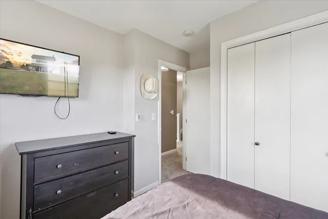 $559,900 | 8548 East Edwardsville Road, German Valley, IL 61039