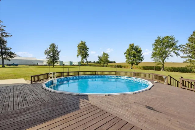 $559,900 | 8548 East Edwardsville Road, German Valley, IL 61039