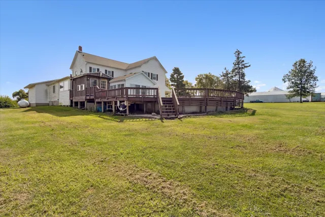 $559,900 | 8548 East Edwardsville Road, German Valley, IL 61039