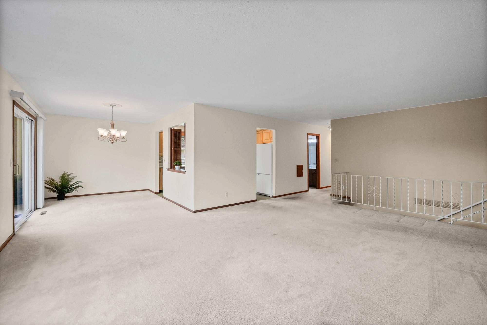 10243 Rich Road Bloomington, MN 55437 - Photo 9 of 48 Gallery Image 9