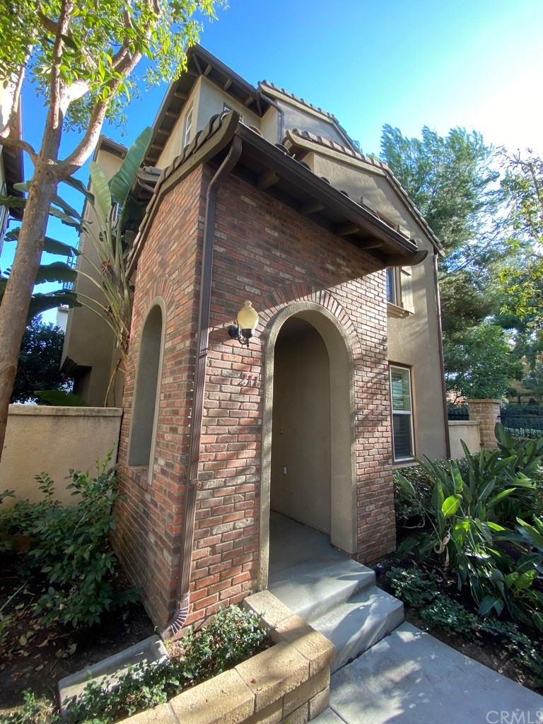 211 Tall Oak Irvine, CA 92603 - Photo 1 of 18