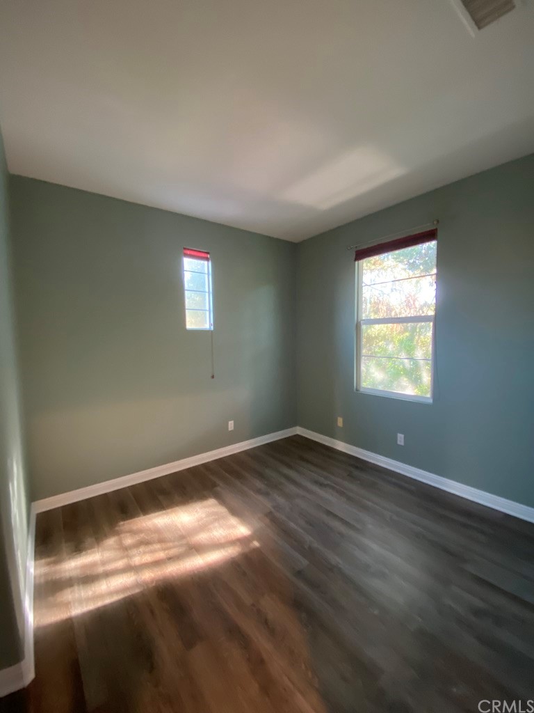 211 Tall Oak Irvine, CA 92603 - Photo 11 of 18