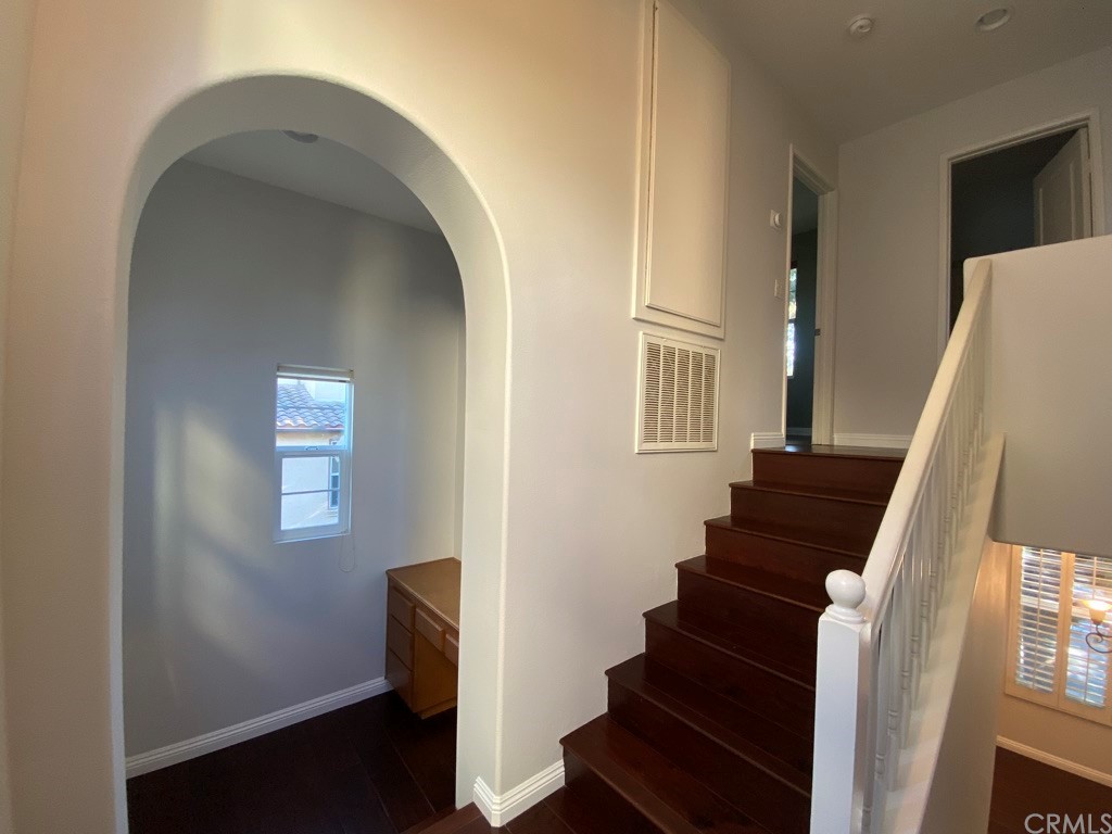 211 Tall Oak Irvine, CA 92603 - Photo 8 of 18