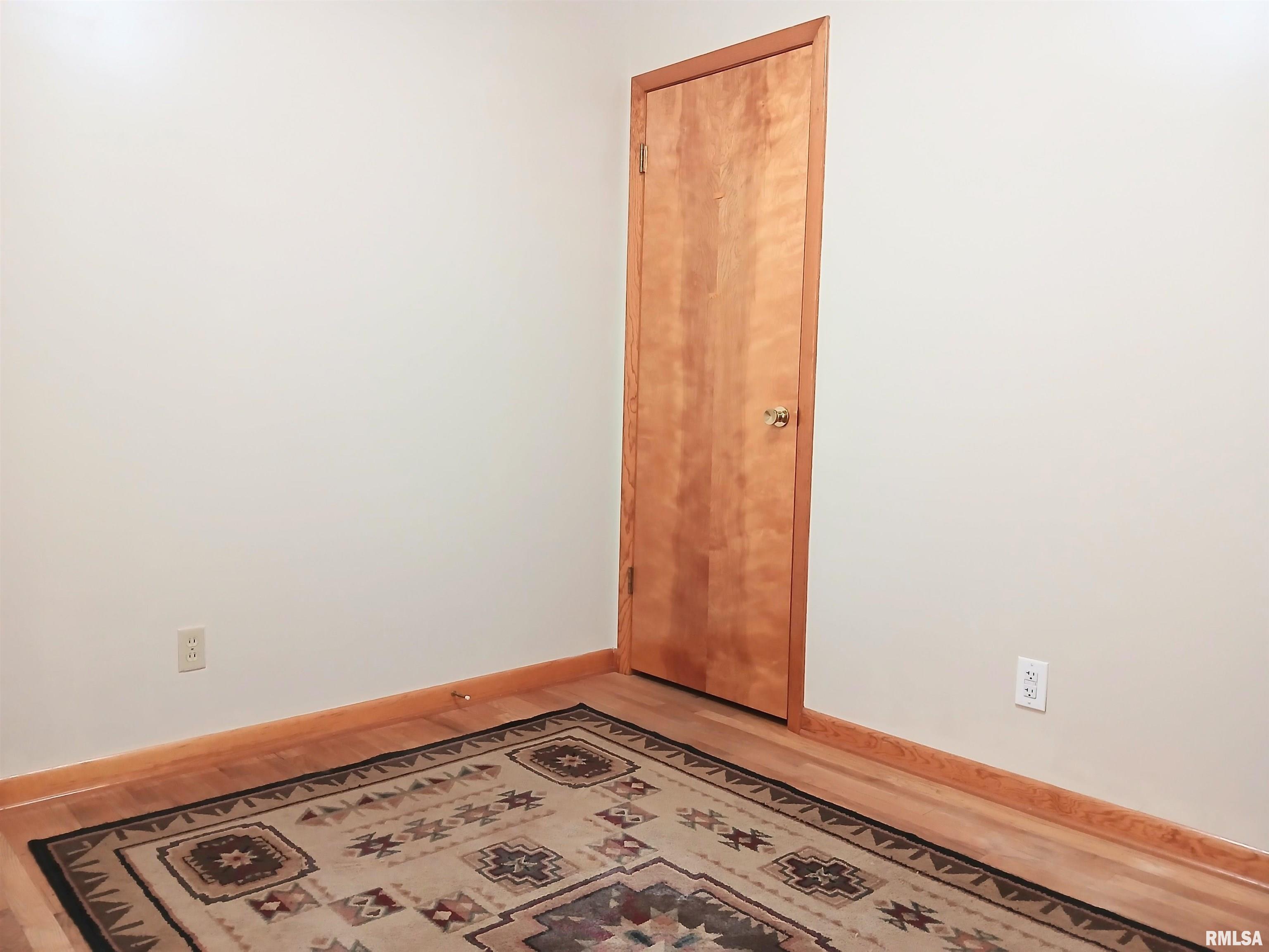2109 Keokuk Road Springfield, IL 62702 - Photo 27 of 38