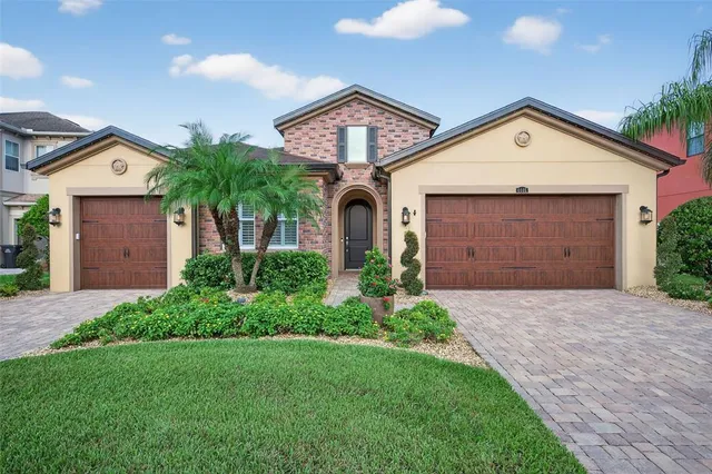 $769,900 | 4446 Ortona Lane, Wesley Chapel, FL 33543