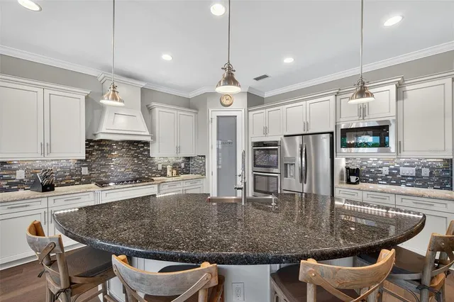 $769,900 | 4446 Ortona Lane, Wesley Chapel, FL 33543