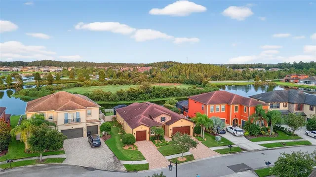 $769,900 | 4446 Ortona Lane, Wesley Chapel, FL 33543