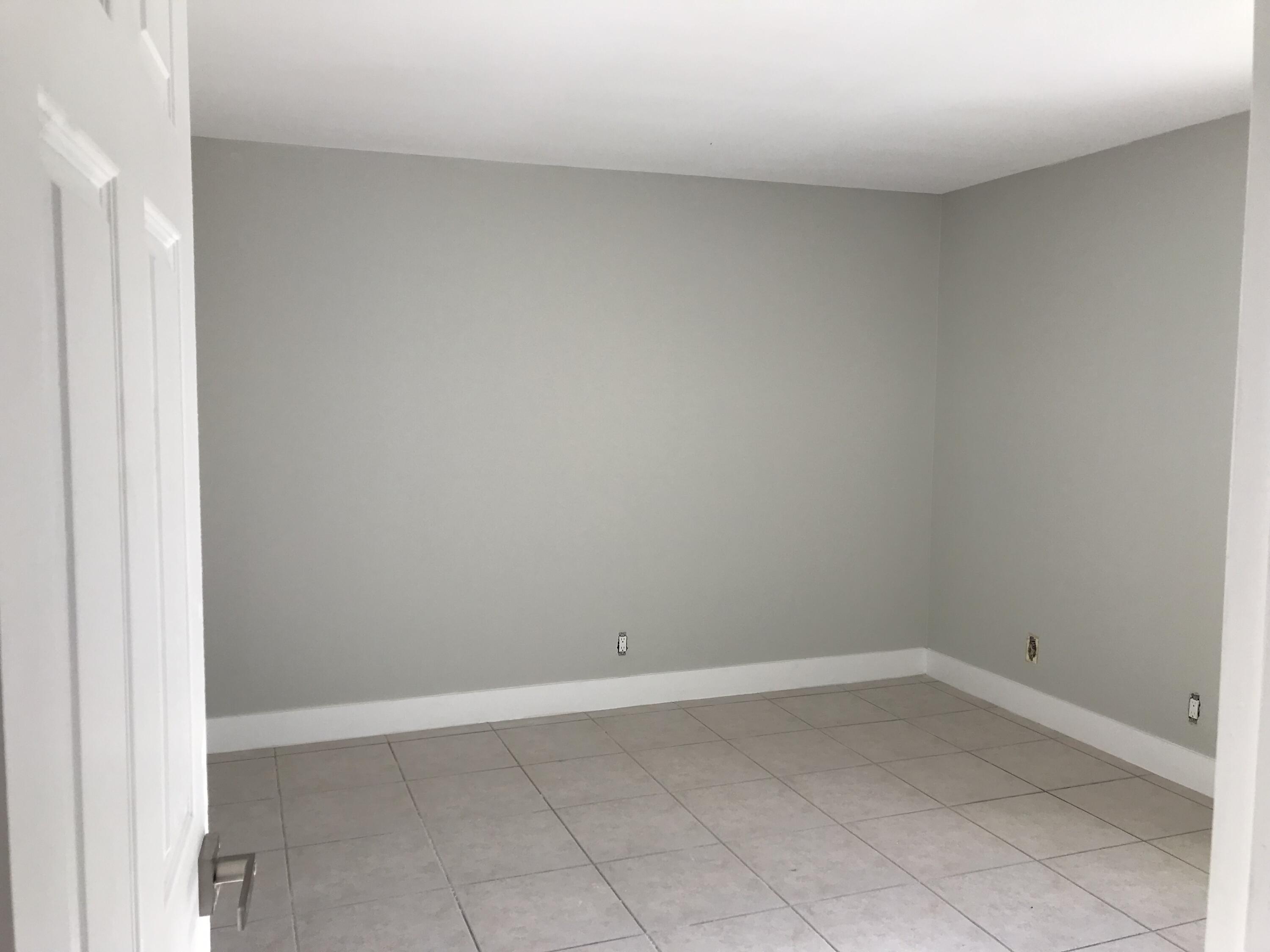 618 Northwest 13th Street, Unit 28 Boca Raton, FL 33486 - Photo 6 of 7 IMG_5715