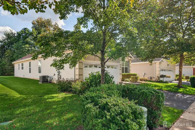 a picture of floor plan