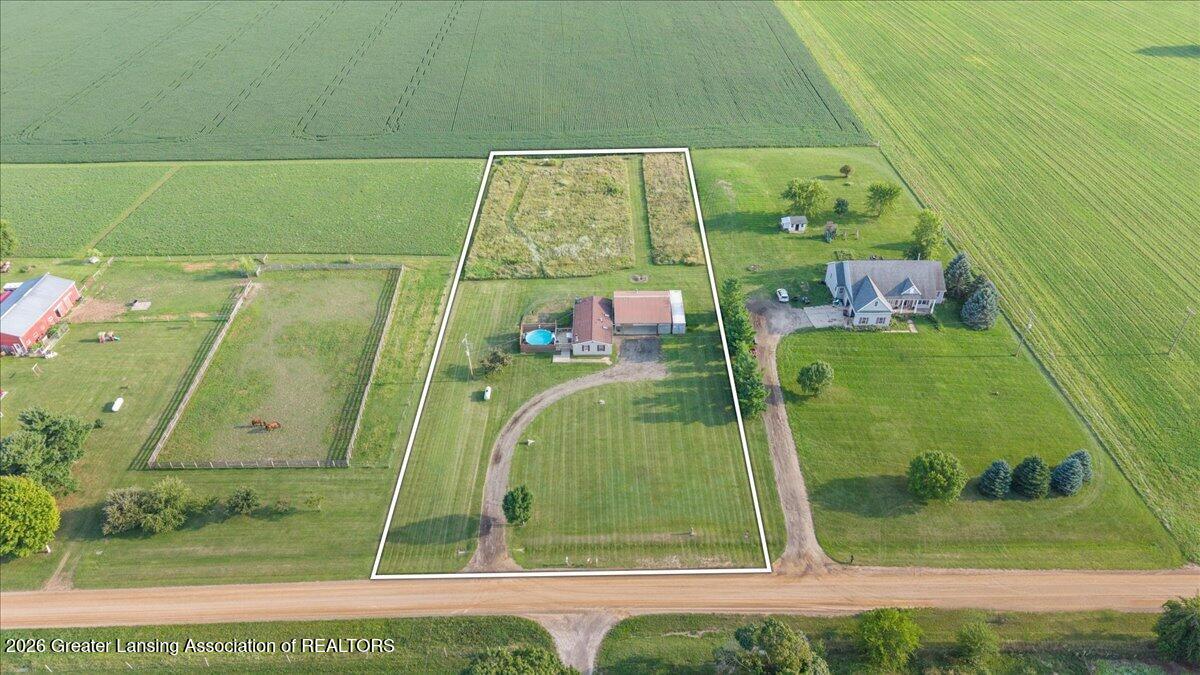 7570 Welter Road Ovid, MI 48866 - Photo 3 of 45 03-Media Jett -08.2