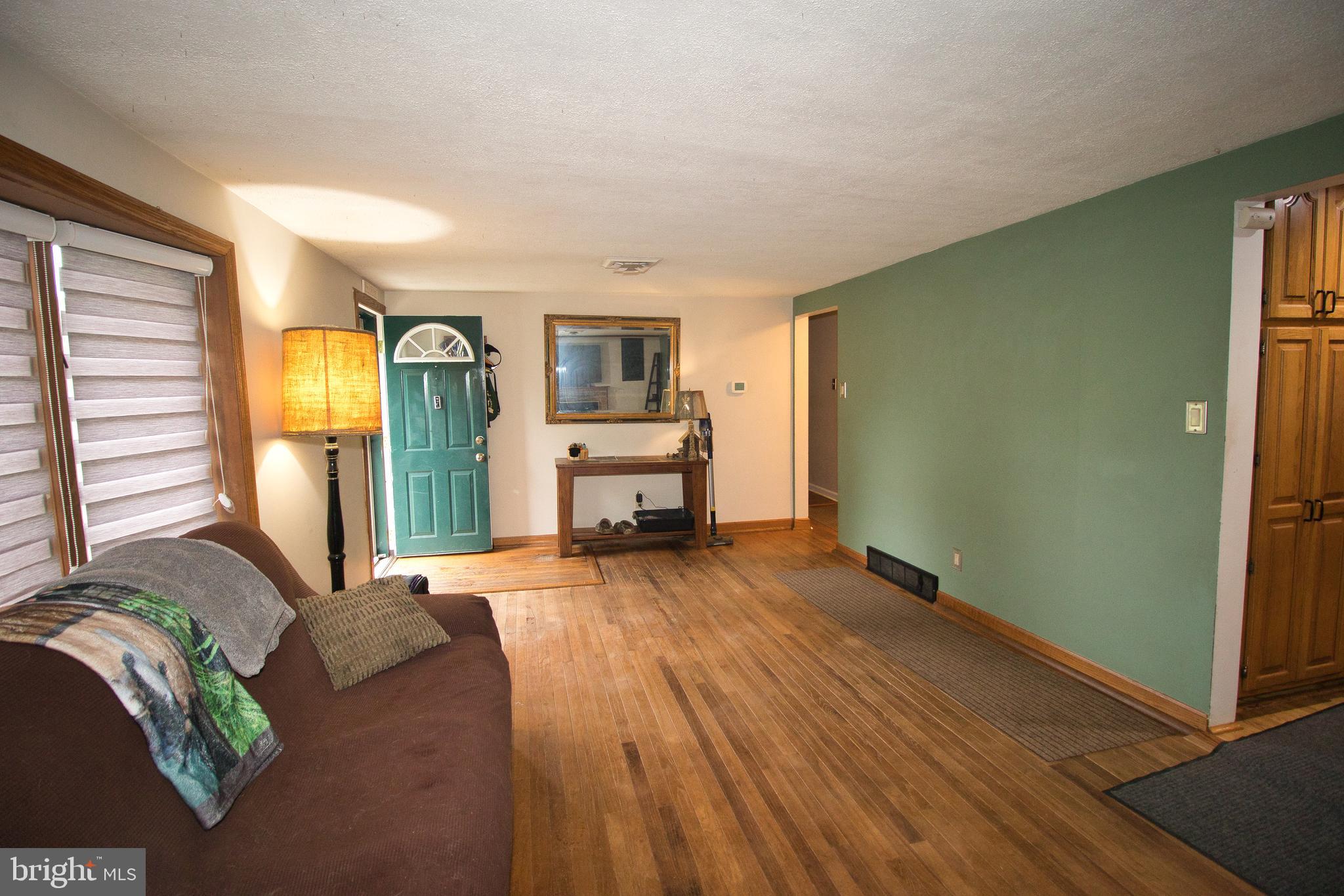 1005 Callowhill Road Perkasie, PA 18944 - Photo 14 of 24 Living Room