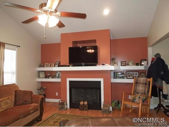 216 Carolina Paradise Rutherfordton, NC 28139 - Photo 8 of 24 Gallery Image 8