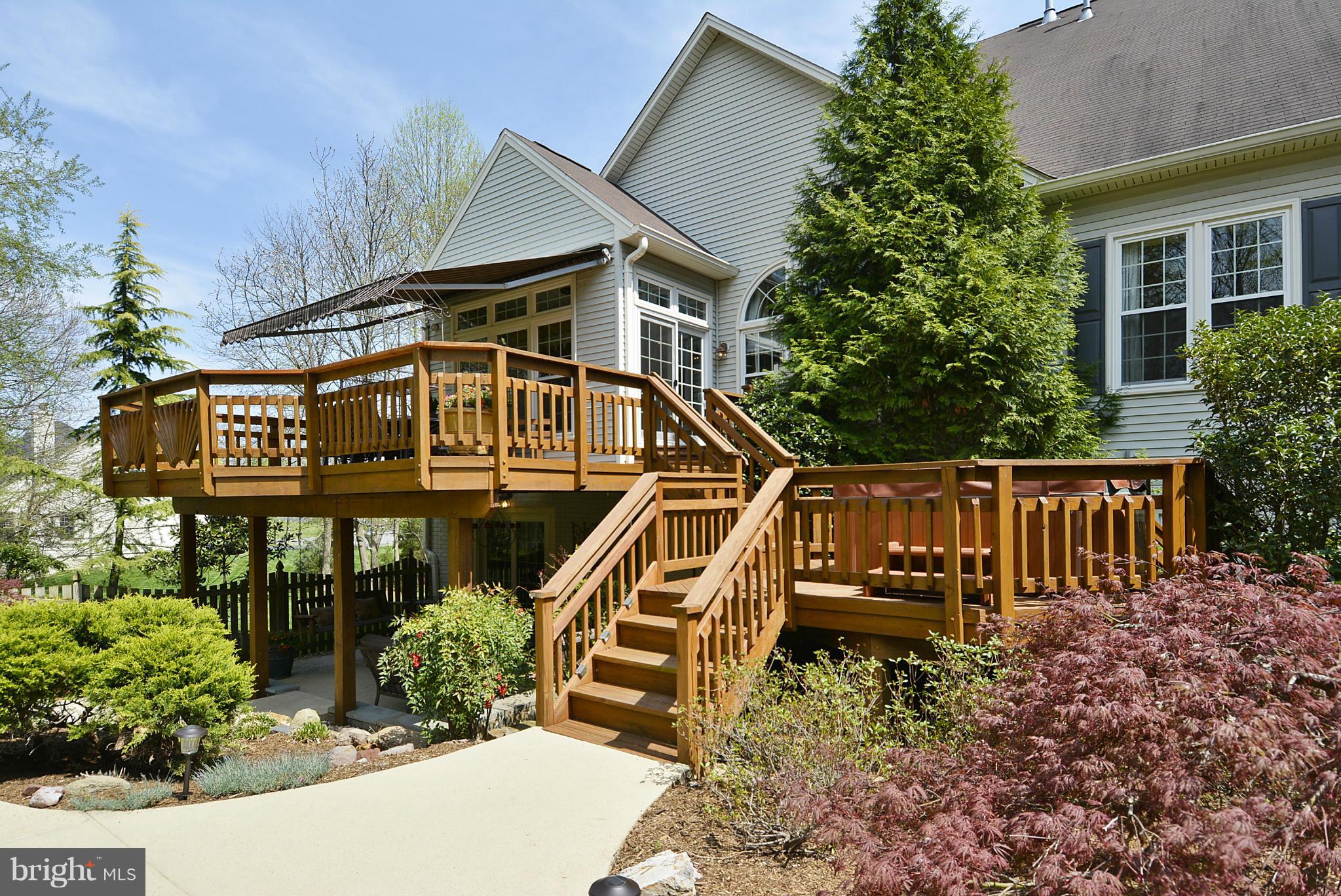 12209 Windsor Hall Way Herndon, VA 20170 - Photo 27 of 30 Exterior (Rear)