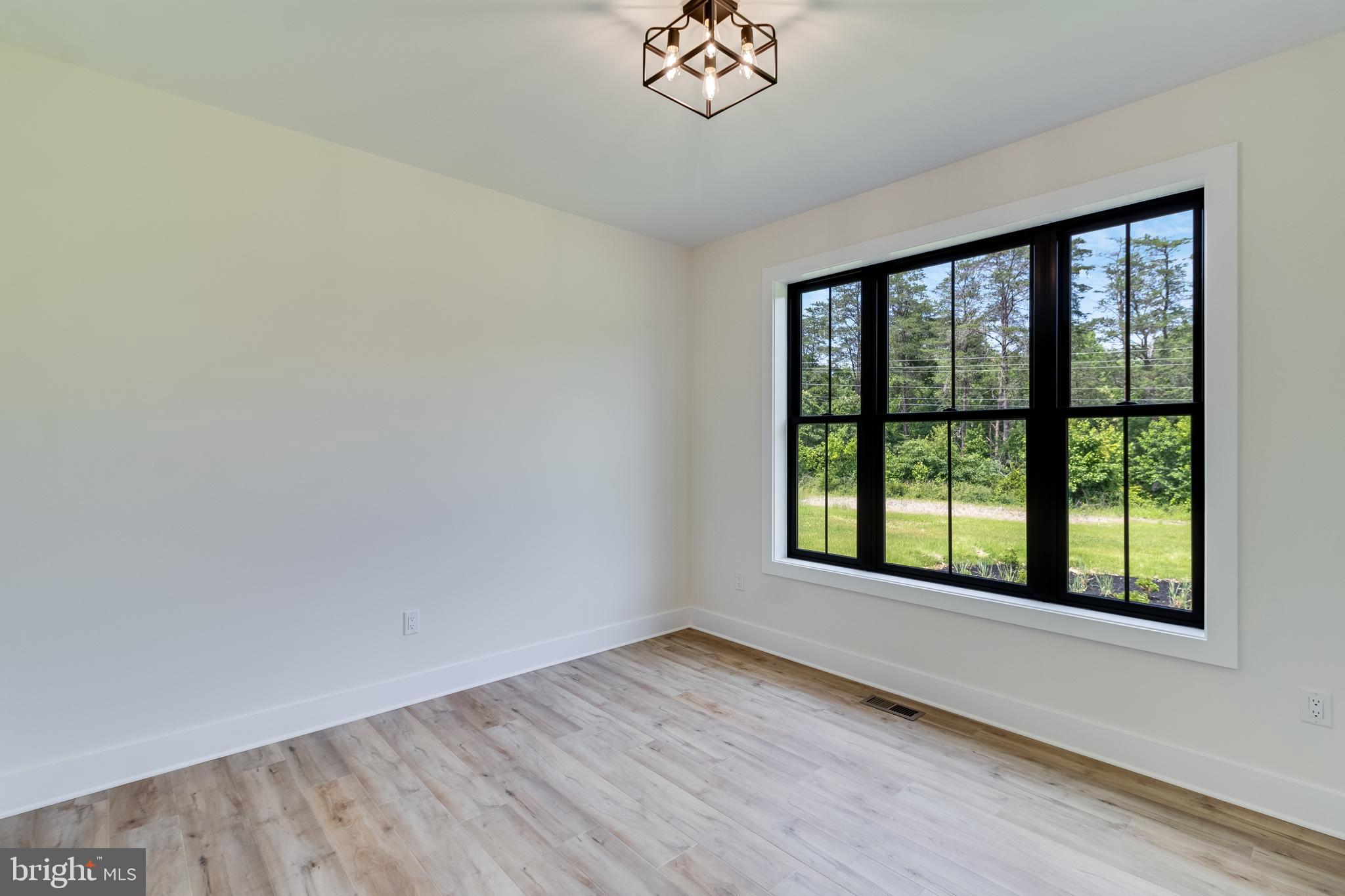 4321 Young Road Waldorf, MD 20601 - Photo 8 of 48 Office