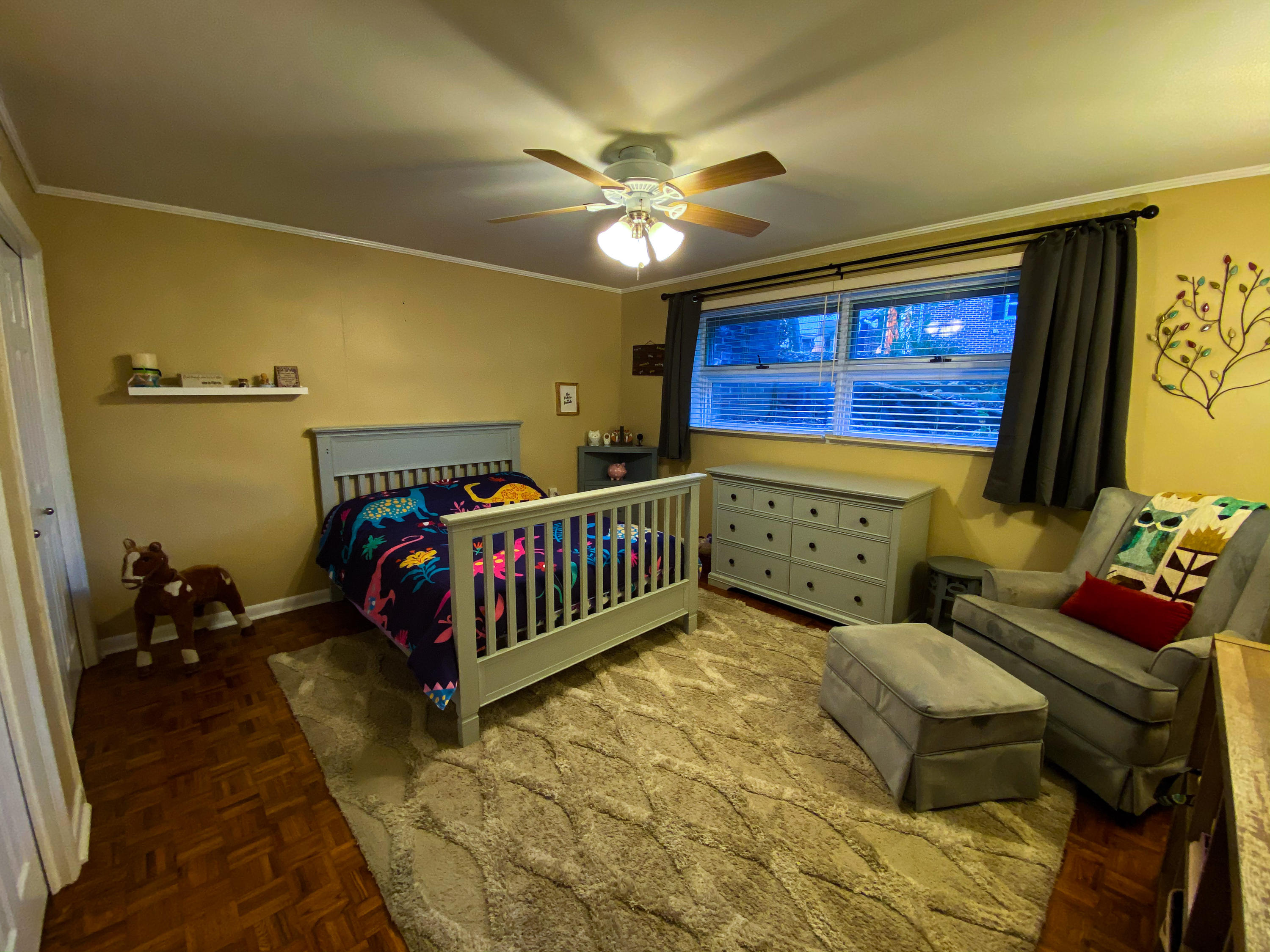 2208 Charsley Road Kingsport, TN 37660 - Photo 31 of 41 Third bedroom. Lots of closet space!