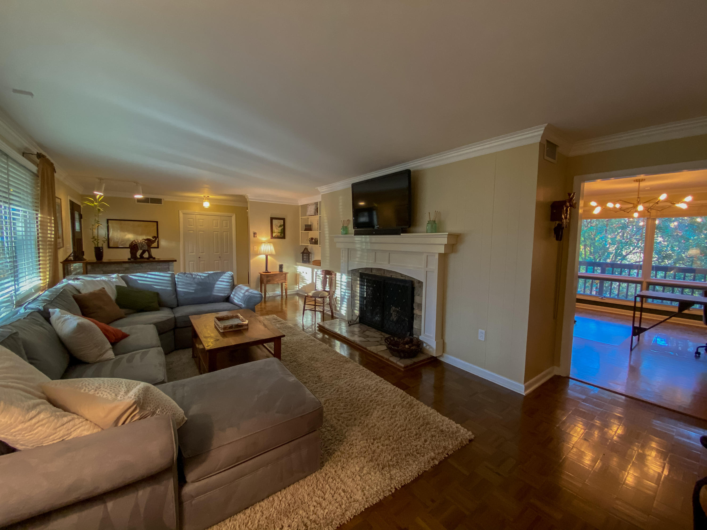 2208 Charsley Road Kingsport, TN 37660 - Photo 6 of 41 Living Room to Dining Room