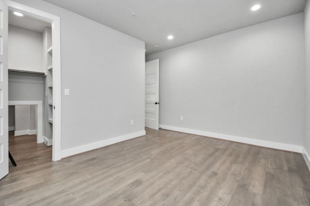 1320 Eberhard Street Houston, TX 77019 - Photo 9 of 45