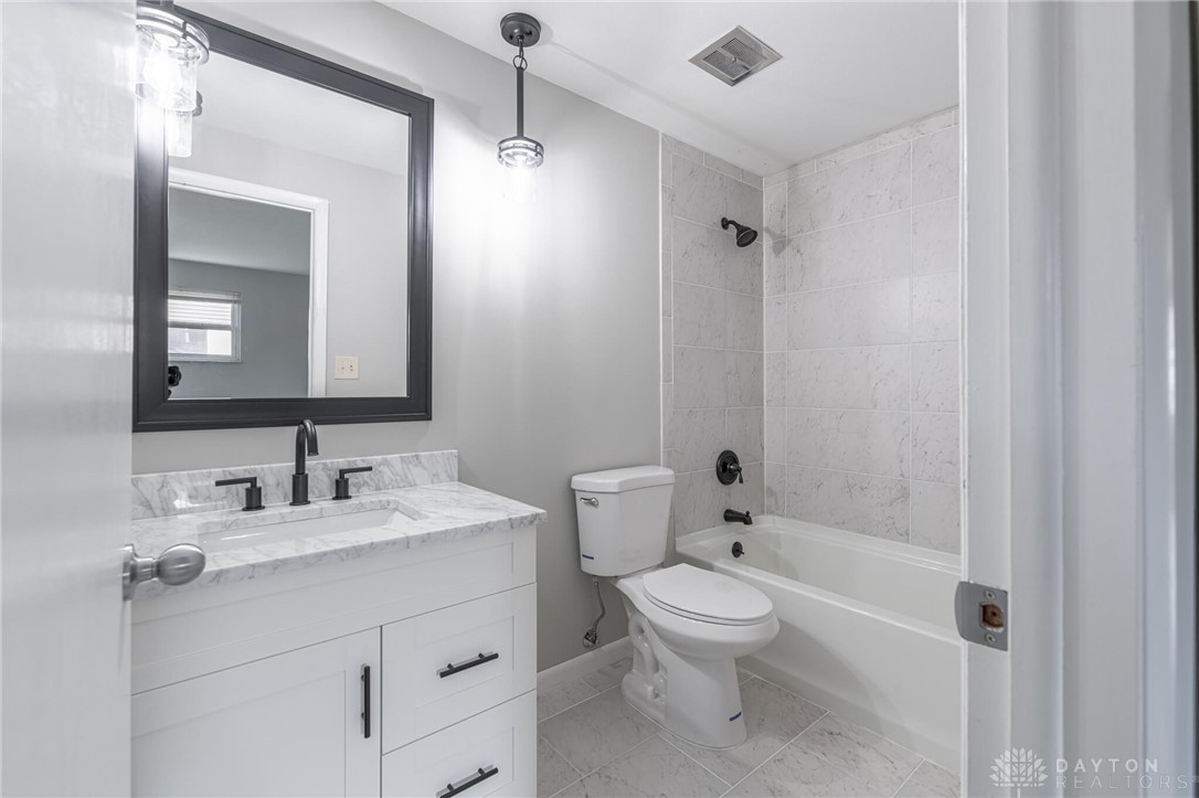 5672 Overbrooke Road Kettering, OH 45440 - Photo 4 of 25 Gallery Image 4
