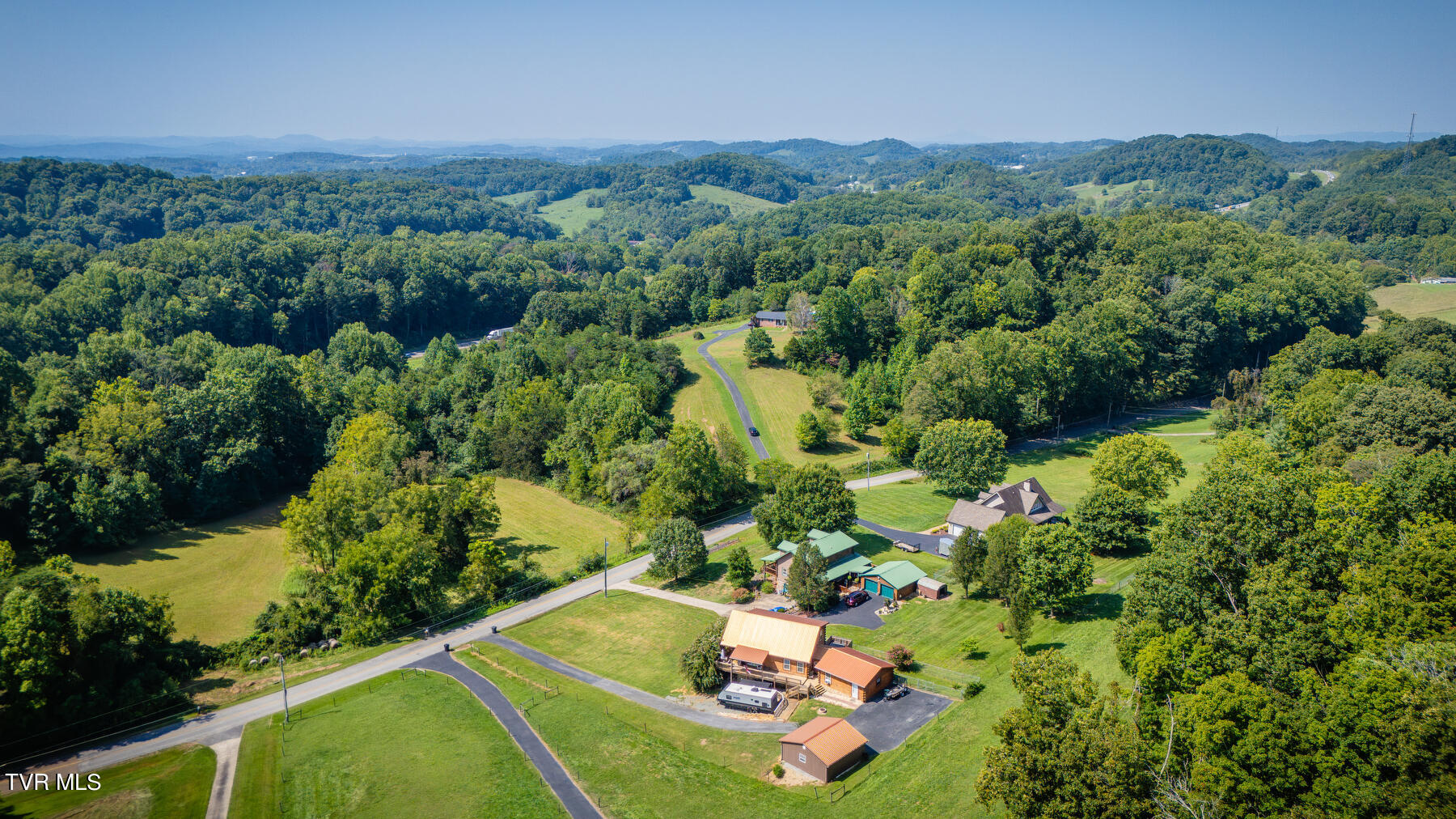 290 Barr Road Blountville, TN 37617 - Photo 42 of 44 104