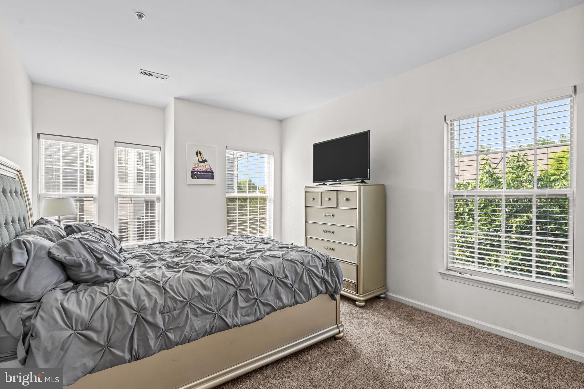 2 Teal Court Delanco, NJ 08075 - Photo 11 of 21 Primary bedroom