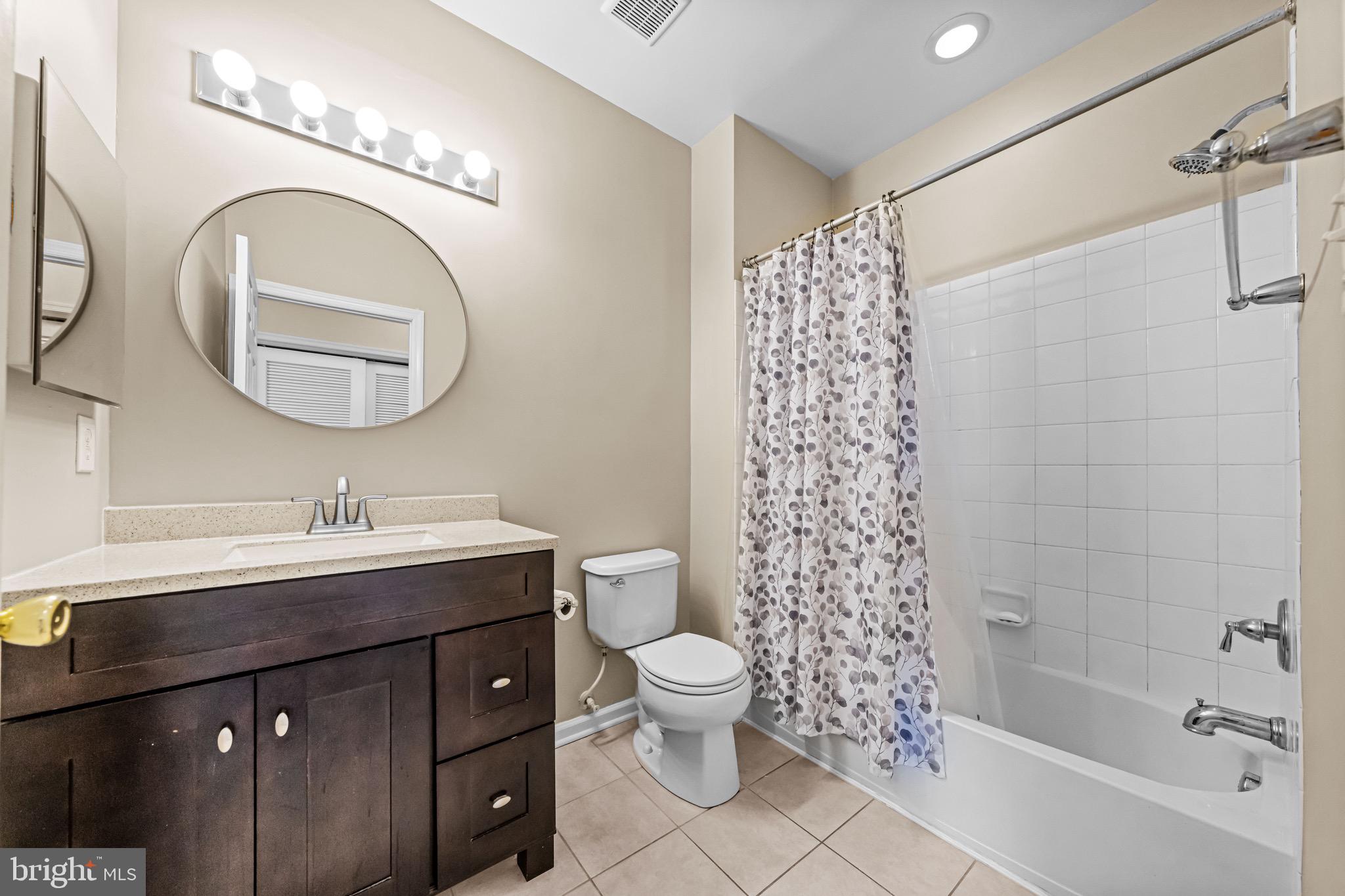 2 Teal Court Delanco, NJ 08075 - Photo 13 of 21 Upstairs full bath