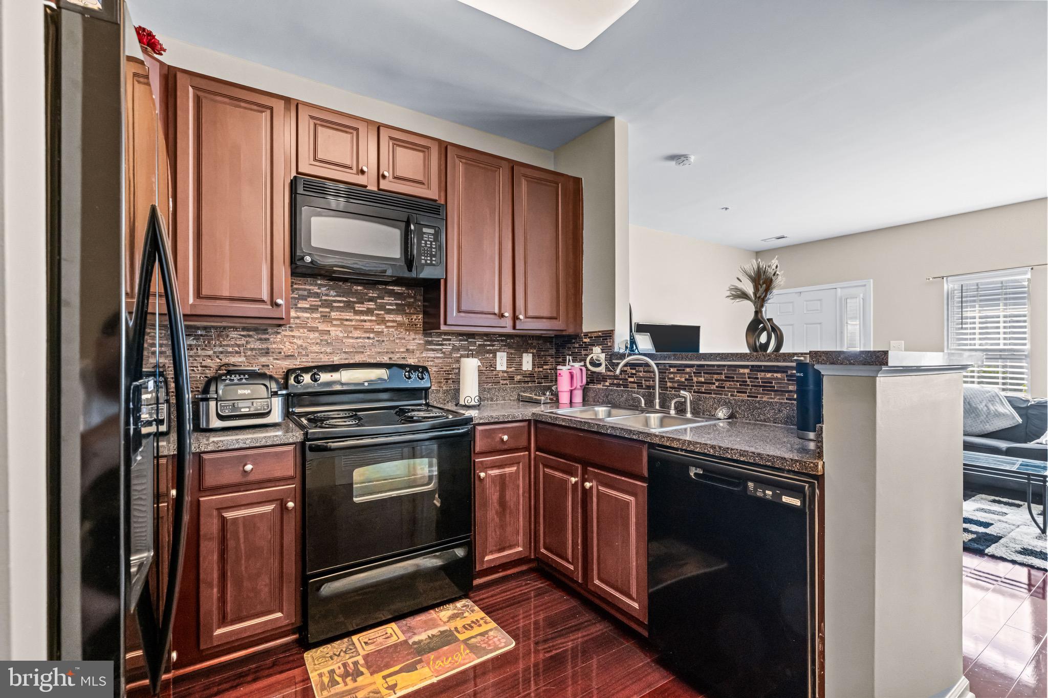 2 Teal Court Delanco, NJ 08075 - Photo 5 of 21 Kitchen
