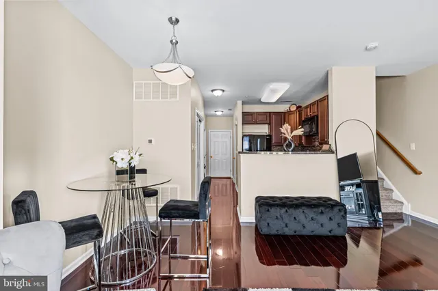 $275,000 | 2 Teal Court, Delanco, NJ 08075